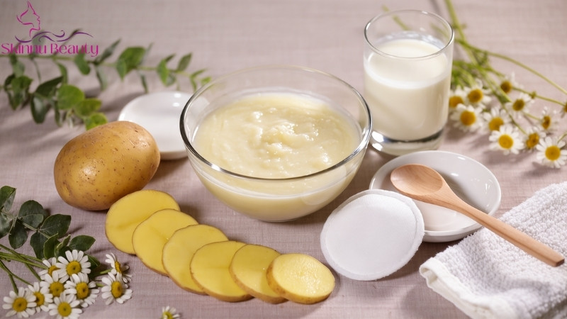 cách làm mặt nạ dưỡng da bằn sữa và khoai tây