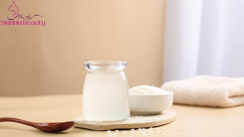 cách làm trắng da mặt bằng nước vo gạo